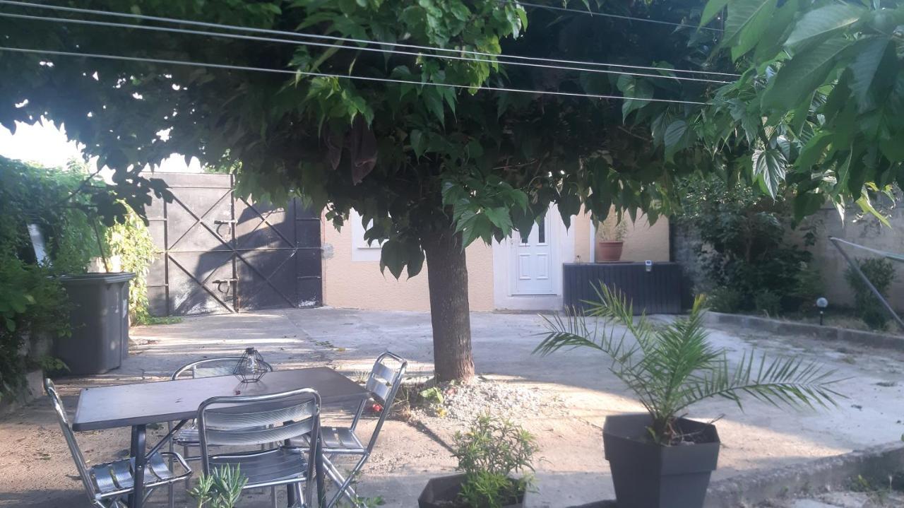 Ogooue Studio Carpentras Zewnętrze zdjęcie
